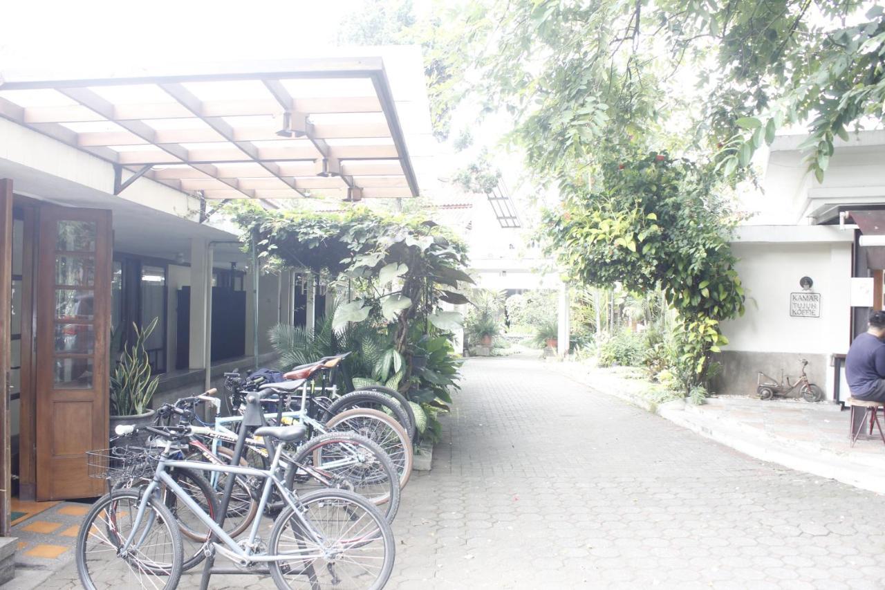 Hotel Bumi Asih Gedung Sate Bandung Exterior photo