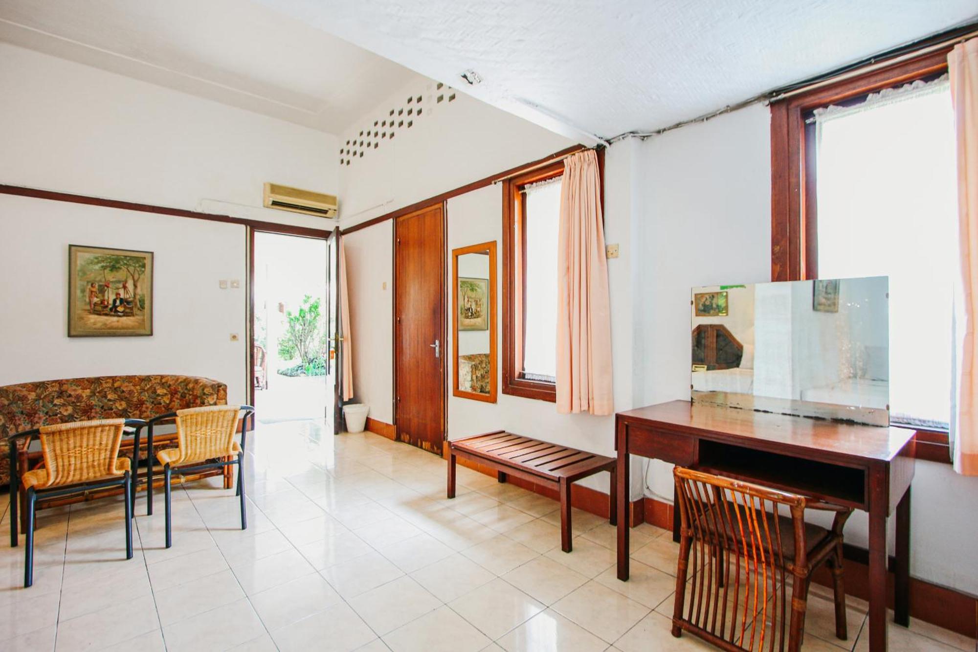 Hotel Bumi Asih Gedung Sate Bandung Exterior photo