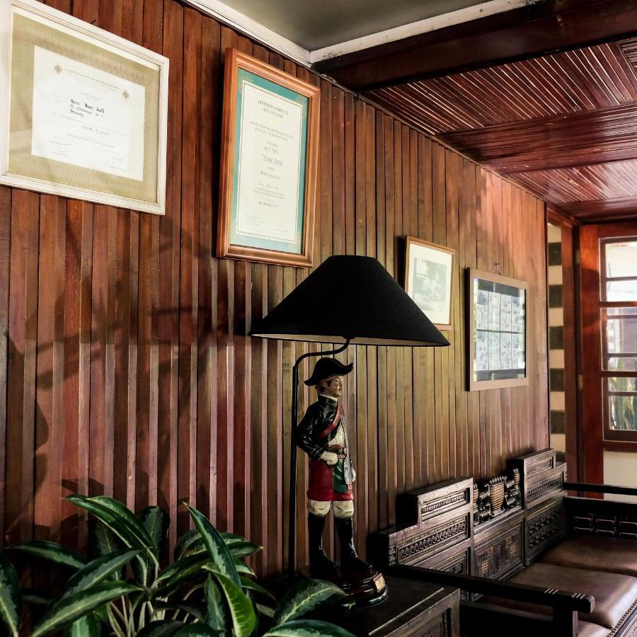 Hotel Bumi Asih Gedung Sate Bandung Exterior photo