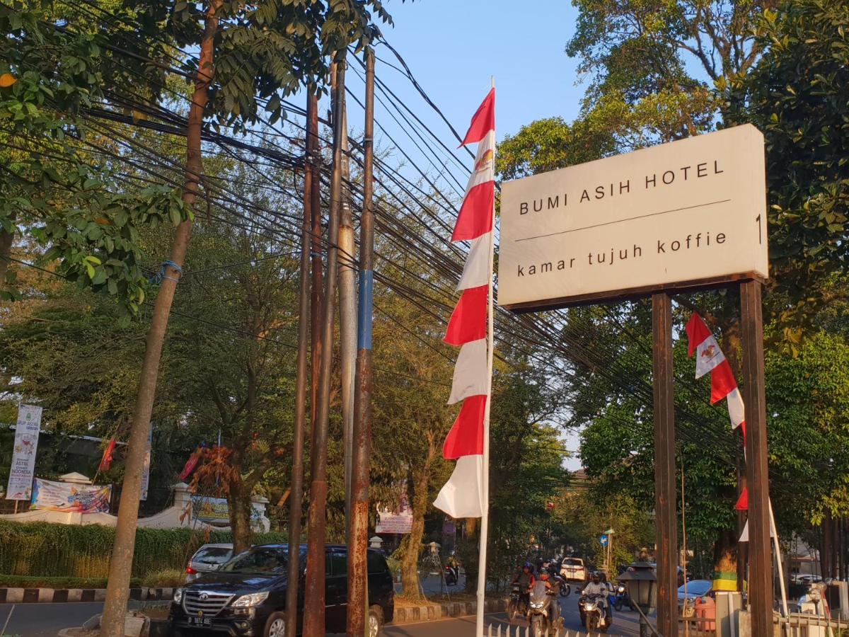Hotel Bumi Asih Gedung Sate Bandung Exterior photo